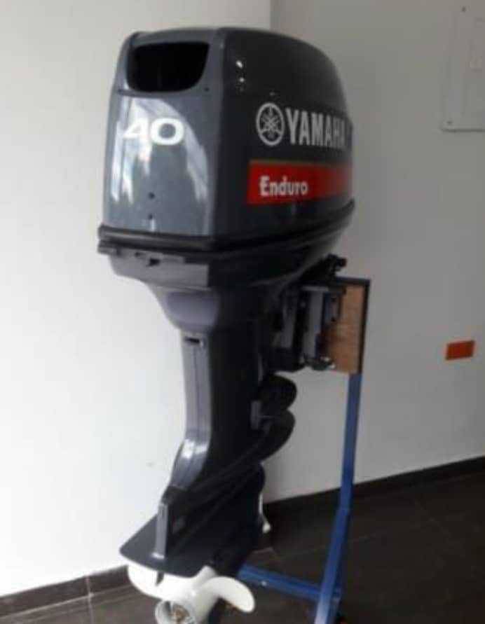 Yamaha E40XMHS 40HP 2-Stroke Enduro Boat Engine Short - Image 3