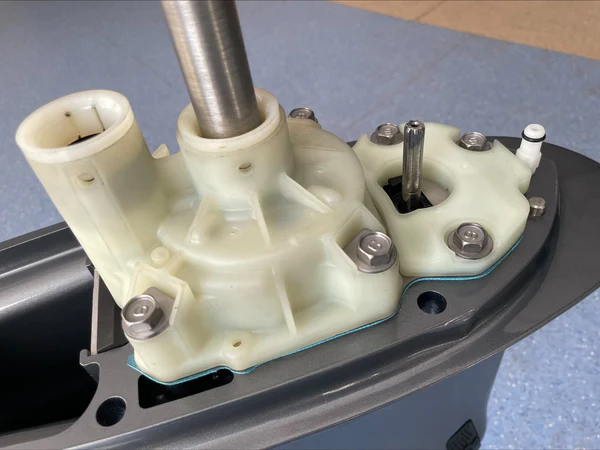 YAMAHA 2T 250HP 225HP Lower Unit Assy 61A - Image 5