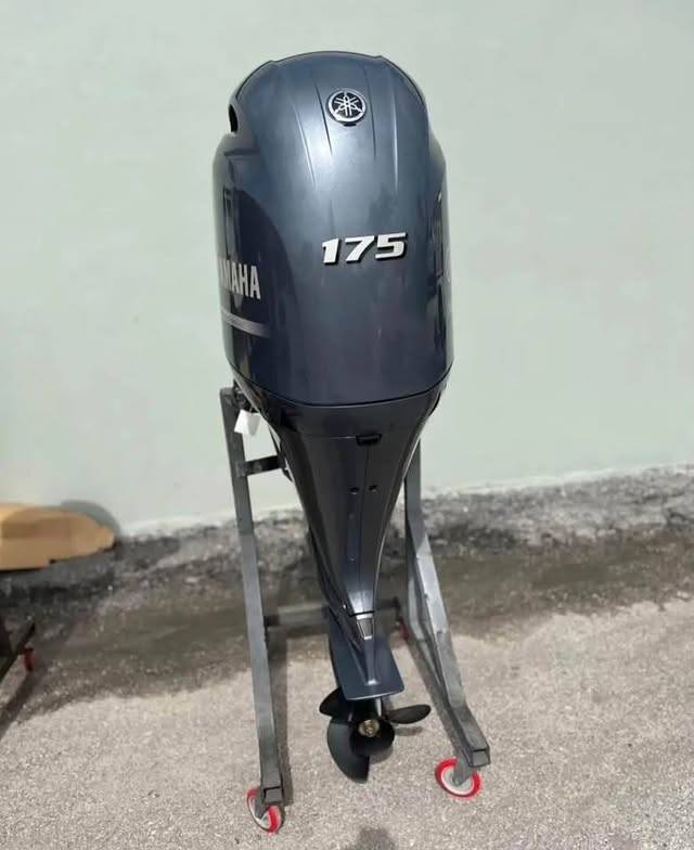 Yamaha F175LA 175HP outboard for sale - Image 8